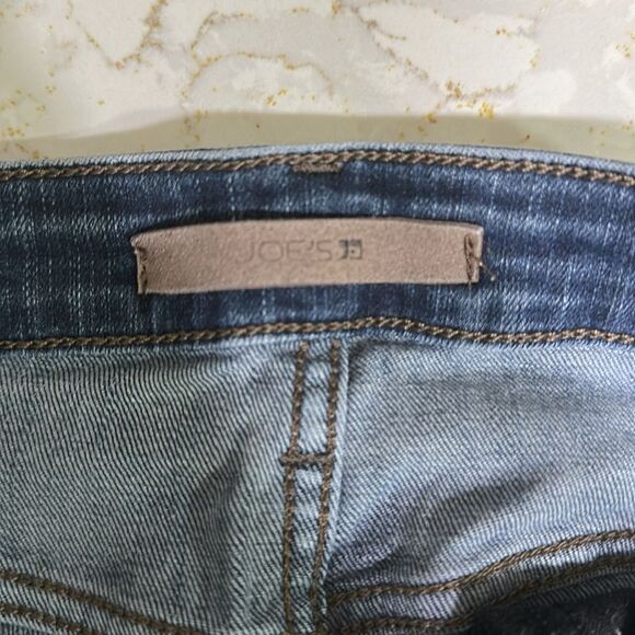 Joe's Jeans Classic Blue Denim - Picture 2 of 9